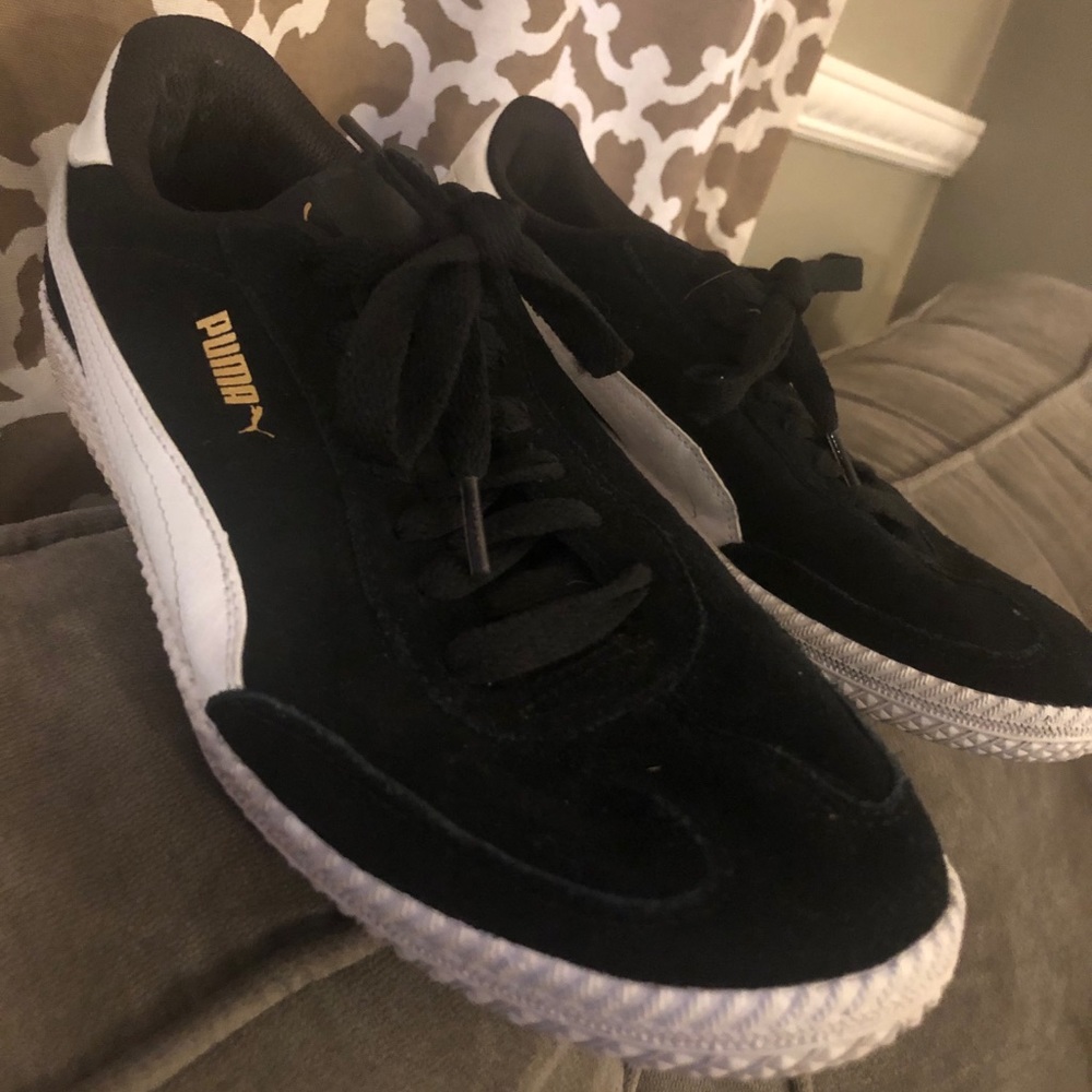 Puma sneakers